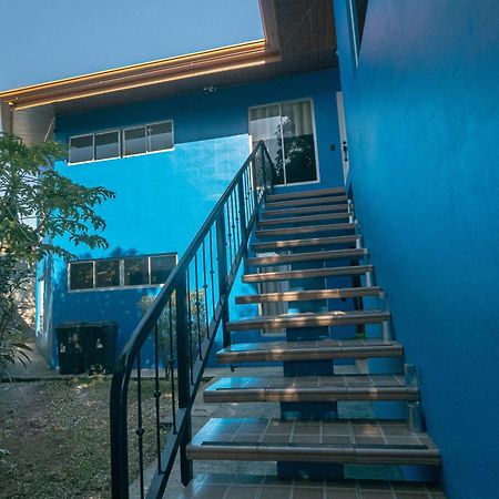 Apartamentos Cristal Quepos Extérieur photo