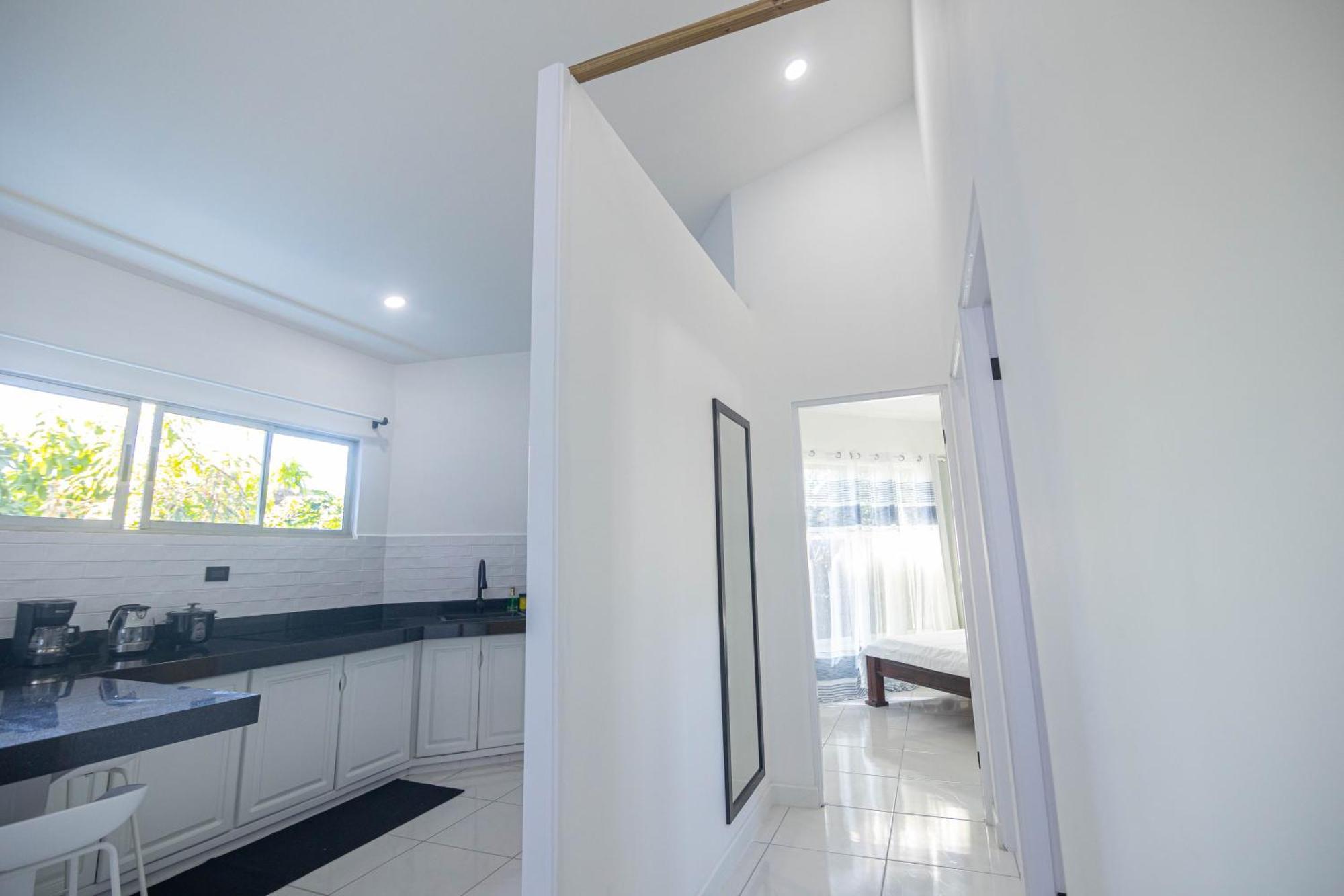 Apartamentos Cristal Quepos Extérieur photo