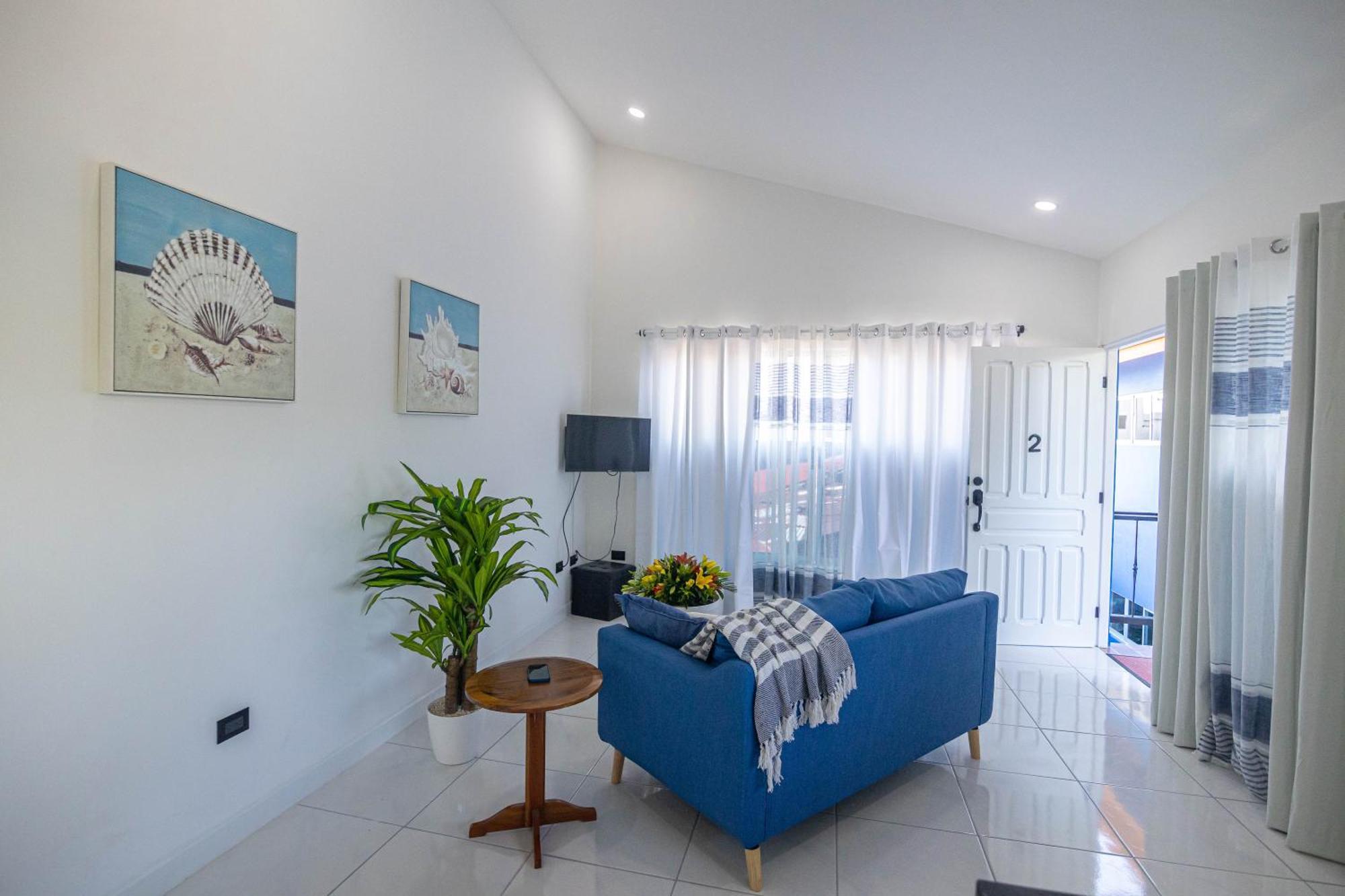 Apartamentos Cristal Quepos Extérieur photo