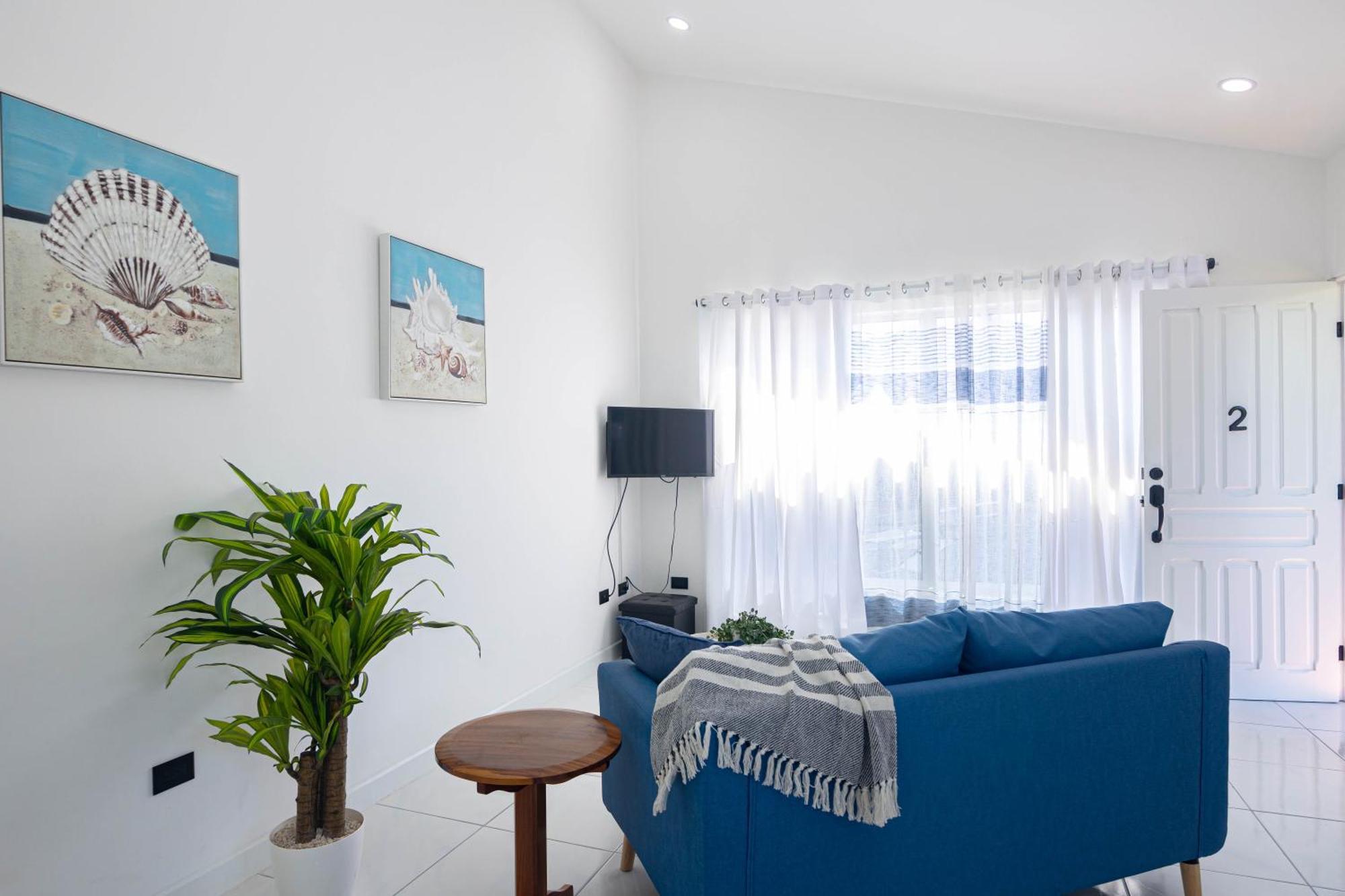 Apartamentos Cristal Quepos Extérieur photo